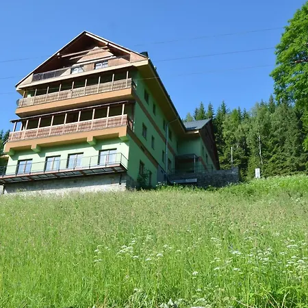 Apartament Karlov Pod Pradedem